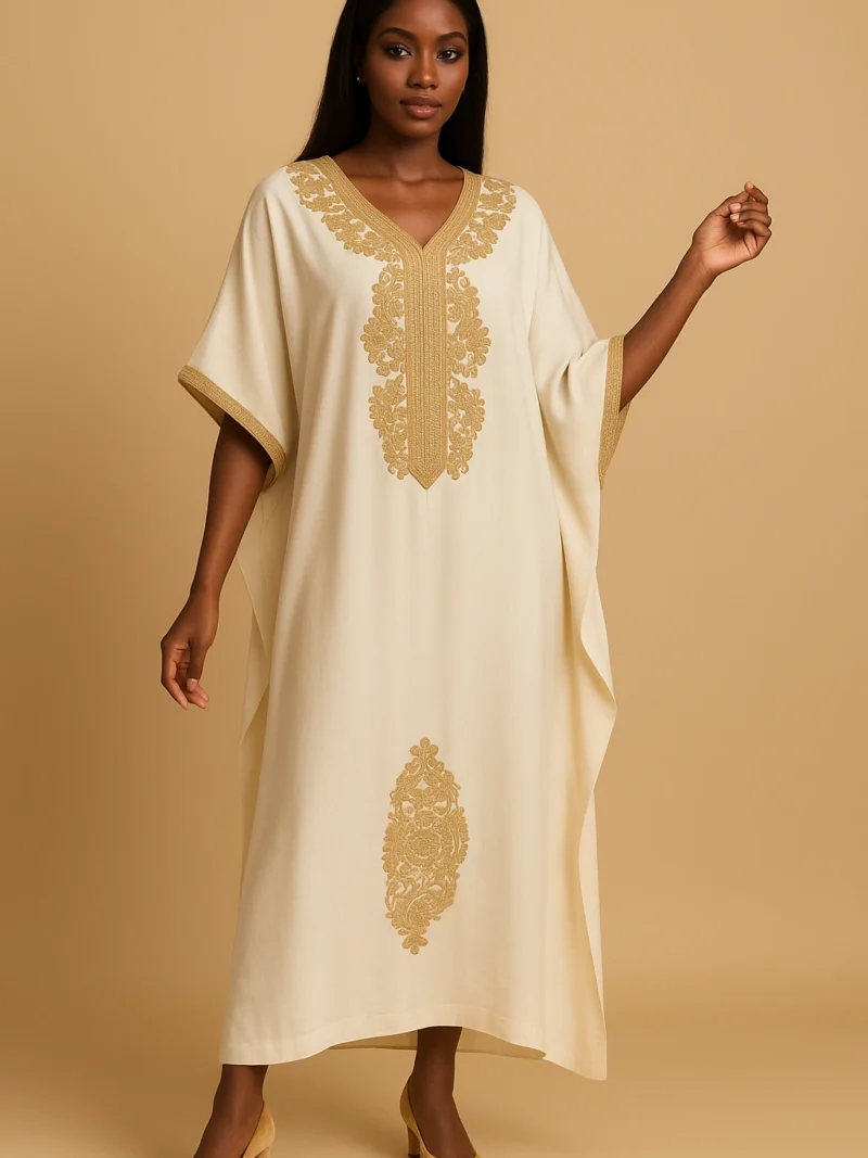 Caftan blanc papillon raffiné pour femme africaine – broderie dorée chic, robe marocaine traditionnelle revisitée pour événements élégants