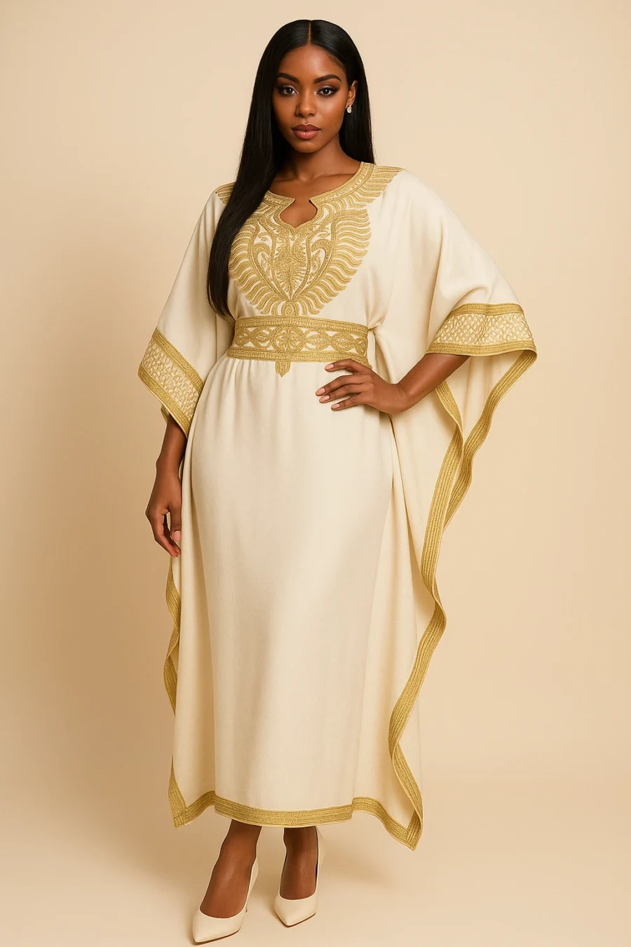 Caftan marocain blanc avec broderie dorée délicate - Le Caftanier